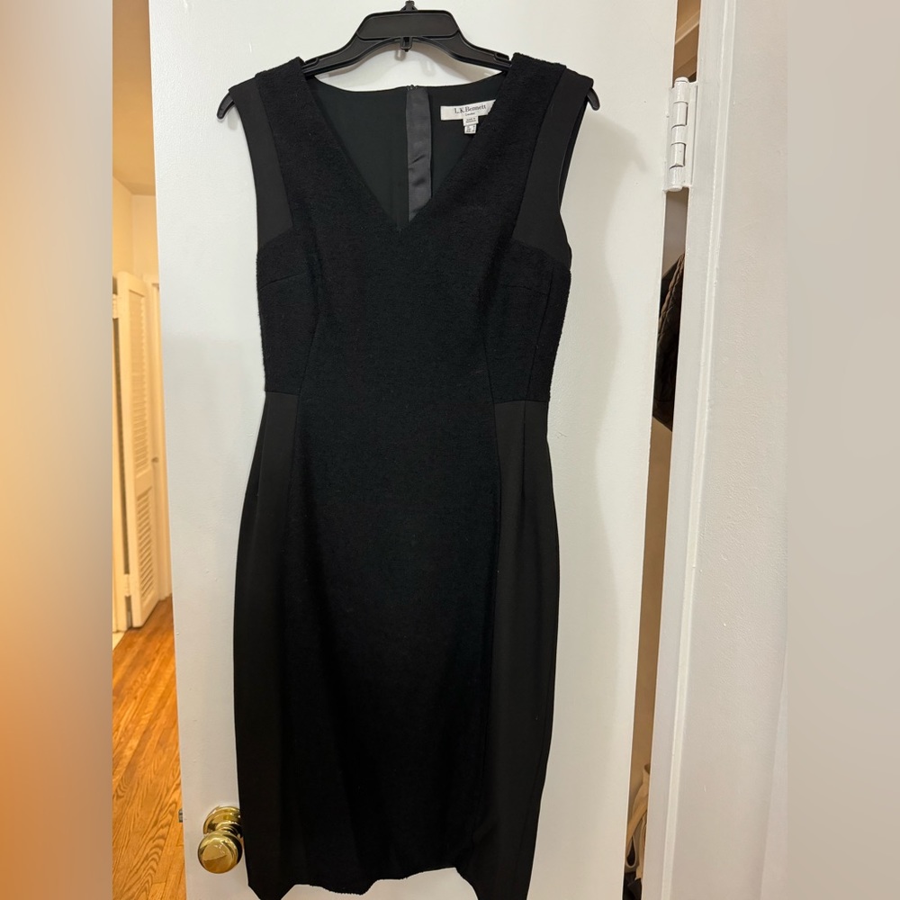 LK Bennett London Sleeveless V-neck Knee-Length Dress, Size 6 (US)